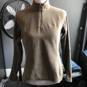 NorthFace Fleece 1/4 Zip